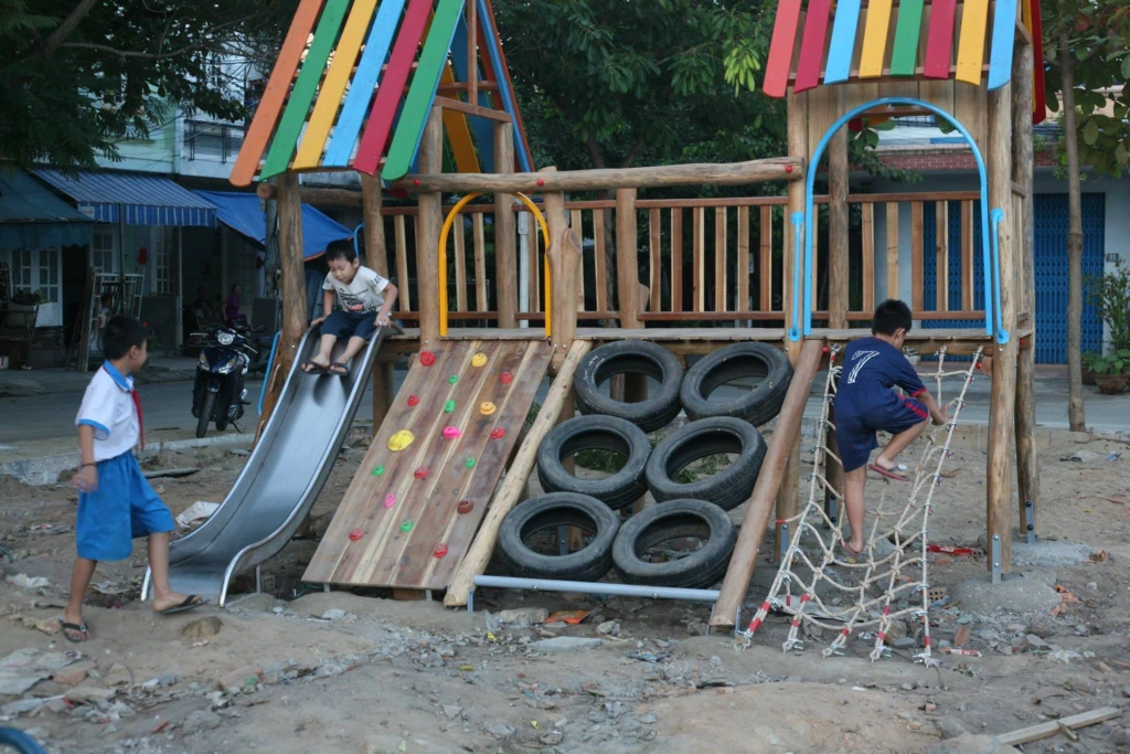 HealthBridge wins livable cities challenge in Vietnam