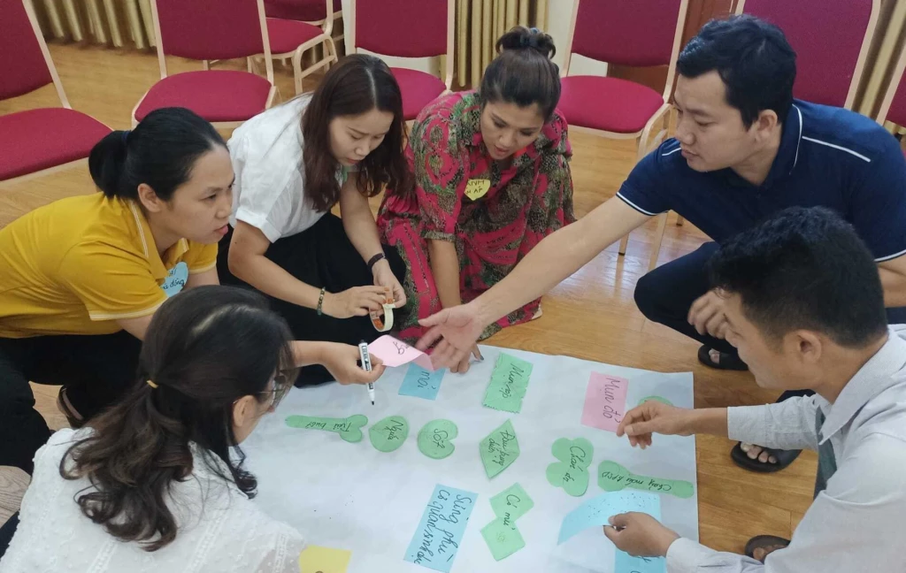 Training teachers to improve adolescent reproductive health in Vietnam