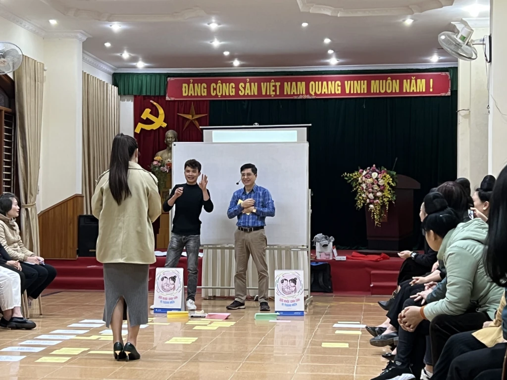 Refresher training for Community Health workers and educators in Son La Province
