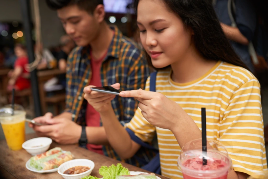 Influencing Gen Z food behaviors in Vietnam though social media: a pilot study