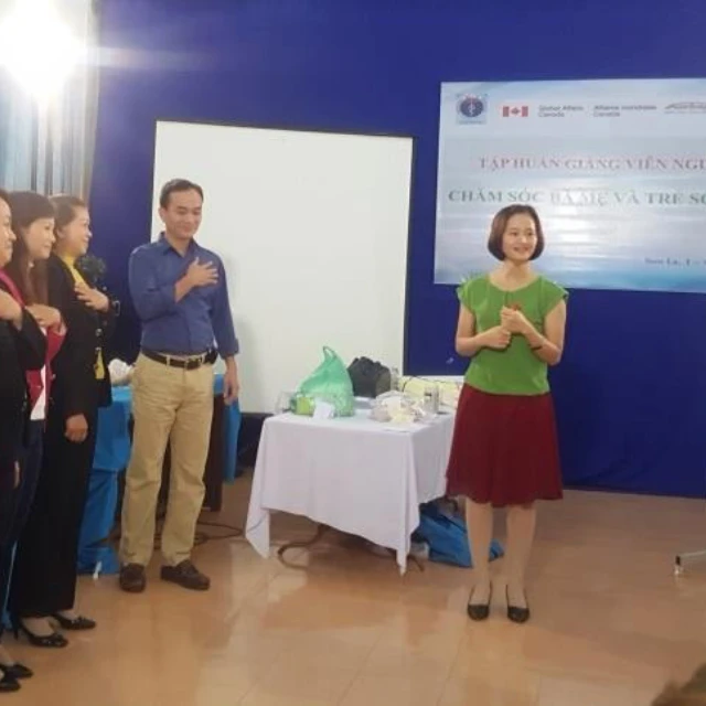 <p>HealthBridge builds capacity of health workers in northwestern Vietnam</p>

