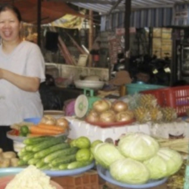 <p>HB-Vietnam campaign to save traditional markets featured</p>
