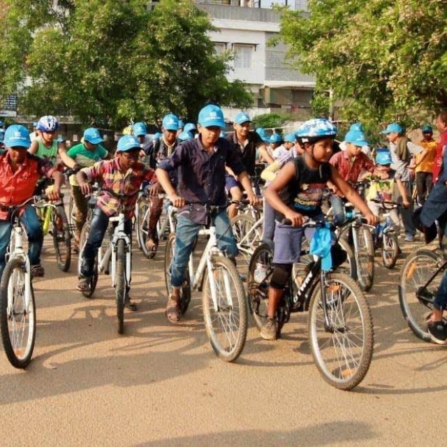 Kids on bikes