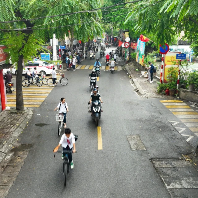 <p>Strengthening Speed Management Policies for Safer Schools and Streets in Vietnam</p>
